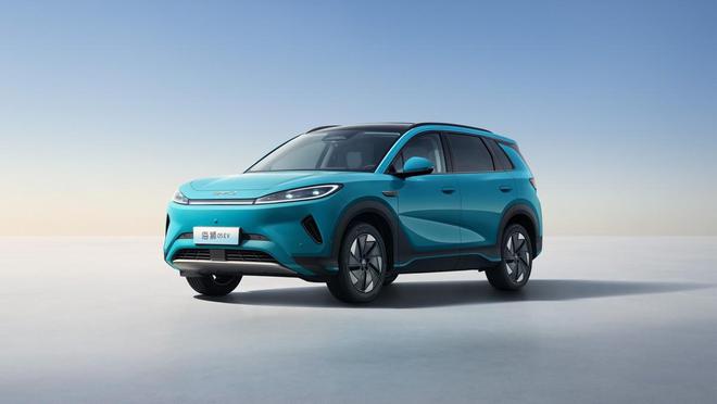 河E5零跑B10海狮05 EV能不能卖爆？不朽情缘平台登录网页1178万起！直击银(图2)